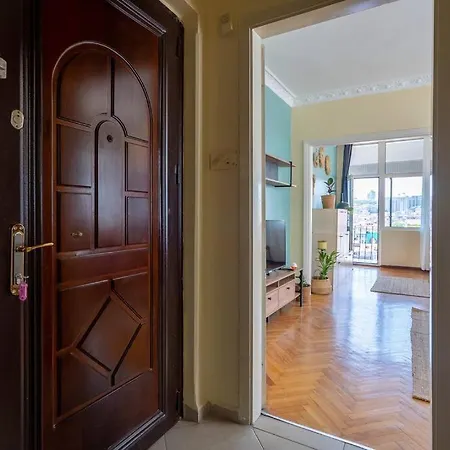 شقة 0033 - Besiktas, Central, Historical Flat